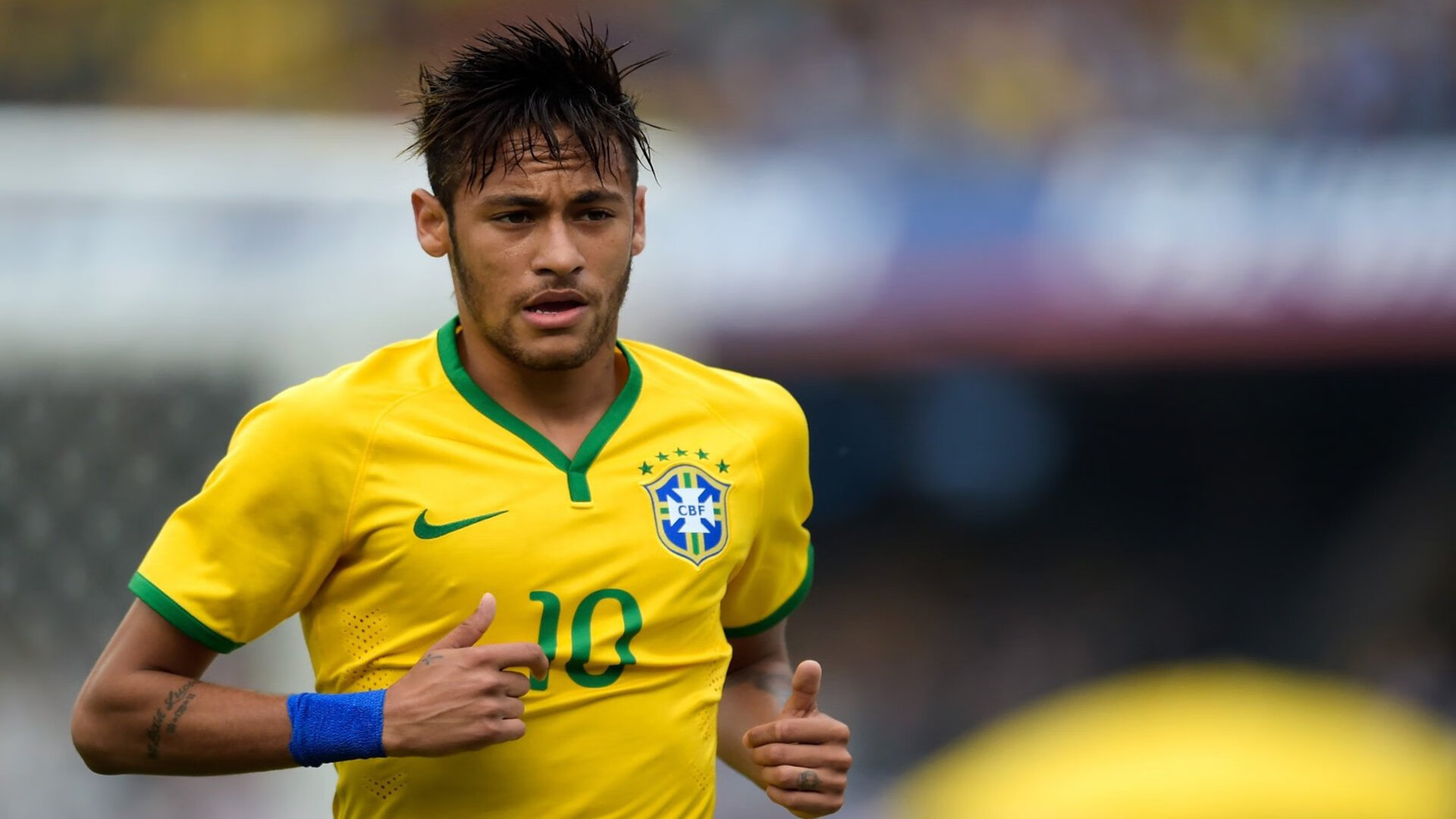 德甲球队主场表现强势 连续取得积分